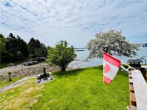 30 Stover Rd, Fairhaven, NB 