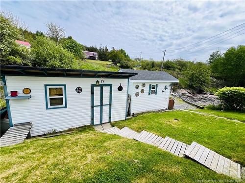 30 Stover Rd, Fairhaven, NB 
