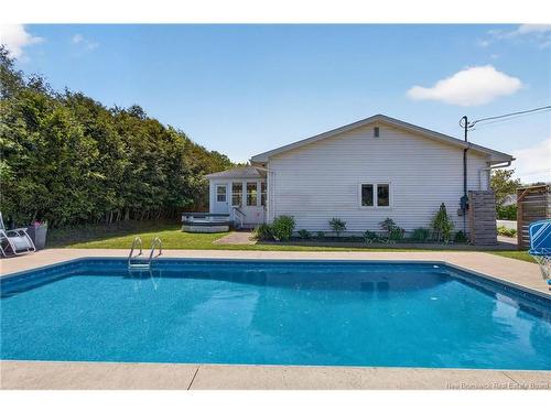 414 Amirault St, Dieppe, NB 