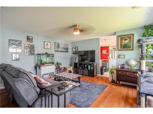 185 Glenmar Dr, Fredericton, NB 