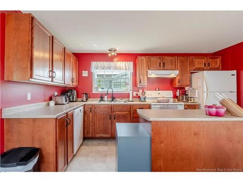 185 Glenmar Dr, Fredericton, NB 