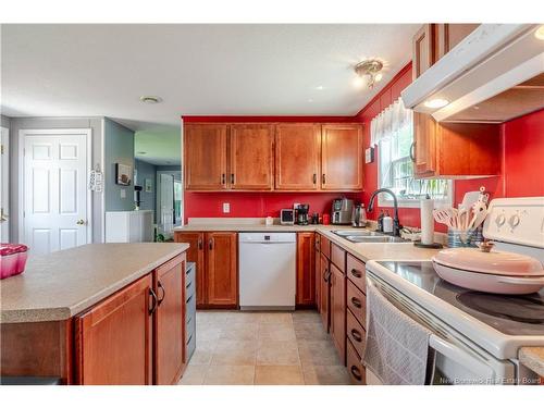 185 Glenmar Dr, Fredericton, NB 