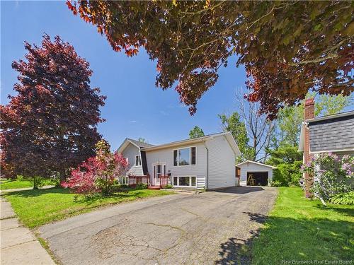 60 Knox Dr, Moncton, NB 