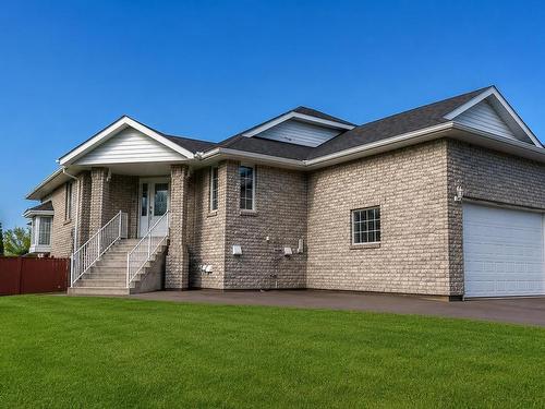 401 Tuscany Drive  Thunder Bay, ON P7G 1B7