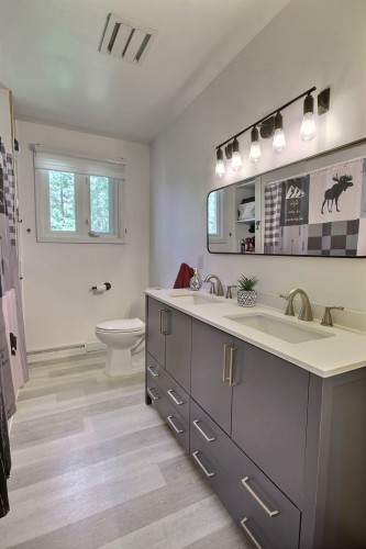 Bathroom - 805 Rue Tardif E., Rouyn-Noranda, QC 