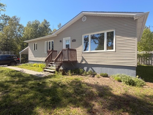 Front of Structure - 805 Rue Tardif E., Rouyn-Noranda, QC 