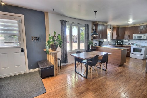 Dining Room - 805 Rue Tardif E., Rouyn-Noranda, QC 