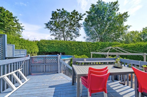Cour - 124 Boul. Pompidou, La Prairie, QC - Outdoor With Above Ground Pool With Deck Patio Veranda
