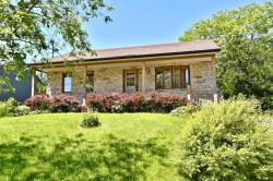 3704 Rue Pacific  Longueuil (Saint-Hubert), QC J3Z 0E7
