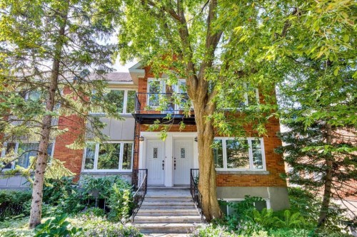 Front of Structure - 5892A Rue Dolbeau, Montréal (Côte-Des-Neiges/Notre-Dame-De-Grâce), QC - Outdoor