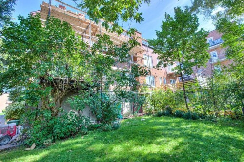 5890Z Rue Dolbeau  Montréal (Côte-Des-Neiges/Notre-Dame-De-Grâce), QC H3S 2G2