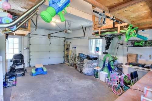 Garage - 166 Rue Orléans, Saint-Eustache, QC 