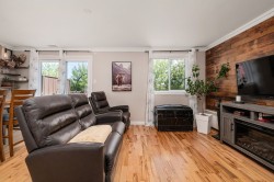 Salon - 