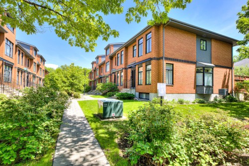 Façade - 413 Av. Mousseau-Vermette, Dorval, QC 