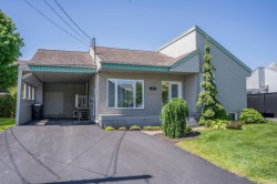 3330 3e Avenue  Saint-Georges, QC G5Y 8L6