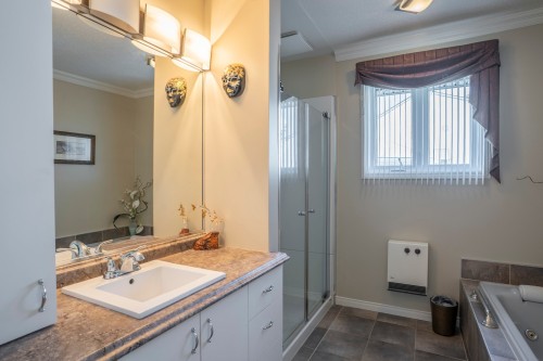 Salle de bains - 3330 3E Avenue, Saint-Georges, QC 