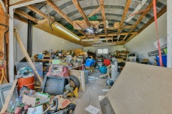 Garage - 