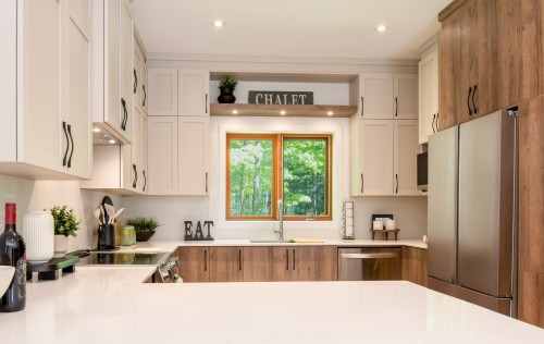 Cuisine - 239 Ch. Claude-Lefebvre, Mont-Tremblant, QC - Indoor Photo Showing Kitchen With Upgraded Kitchen