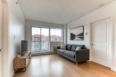 Living Room - 704-551 Rue De La Montagne, Montréal (Ville-Marie), QC 