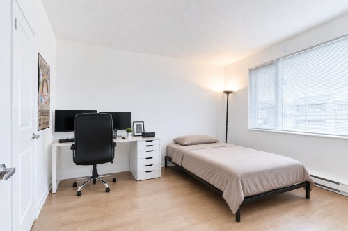 Bedroom - 704-551 Rue De La Montagne, Montréal (Ville-Marie), QC 