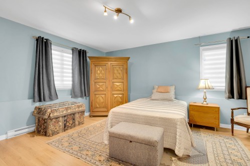 Chambre à coucher principale - 102-855 Rue Sigouin, Sainte-Adèle, QC - Indoor Photo Showing Bedroom
