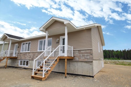 1696 Rue Leboeuf  Val-D'Or, QC J9P 6A9