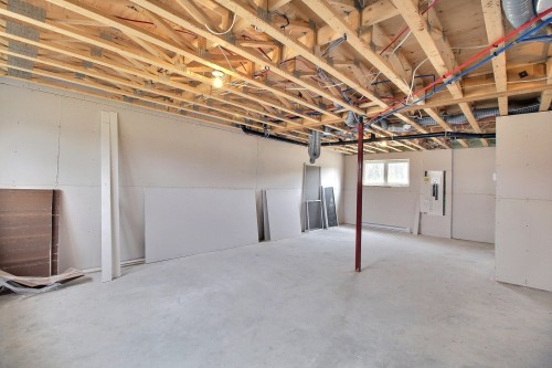 Salle familiale - 1696 Rue Leboeuf, Val-D'Or, QC - Indoor Photo Showing Basement