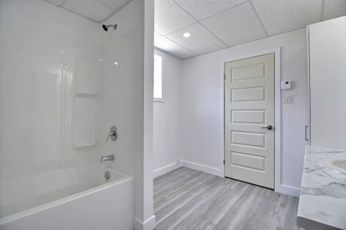 Salle de bains - 1696 Rue Leboeuf, Val-D'Or, QC - Indoor Photo Showing Bathroom