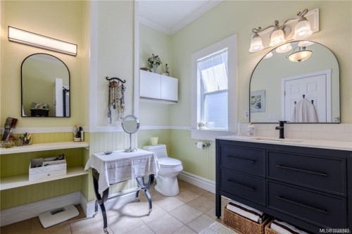 377 Milton St, Nanaimo, BC 
