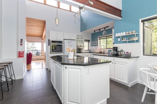 7954 West Coast Rd, Sooke, BC 