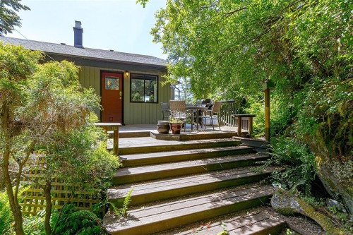 7954 West Coast Rd, Sooke, BC 
