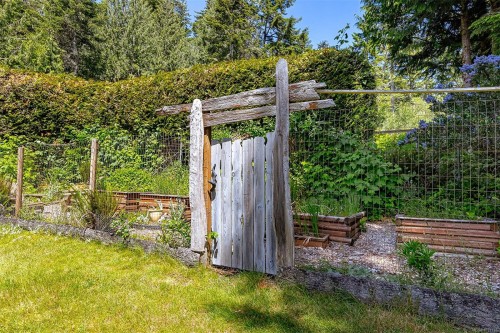 7954 West Coast Rd, Sooke, BC 