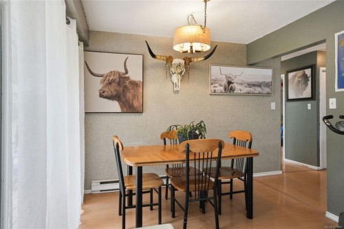 358 Aldous Rd, Qualicum Beach, BC 