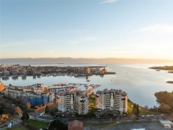 #844-203 Kimta Rd Victoria, BC V9A 6T5