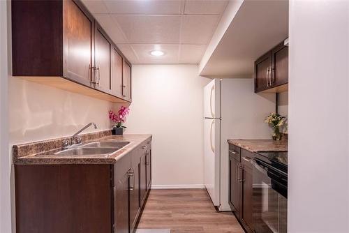300 Regent Ave, Winnipeg, MB 