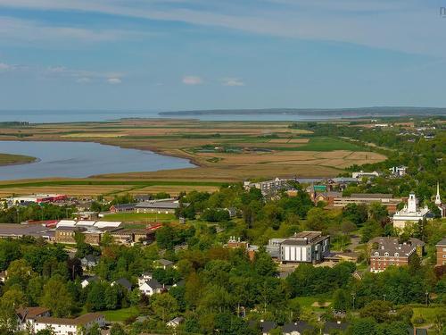 15 Cherry Lane, Wolfville, NS 