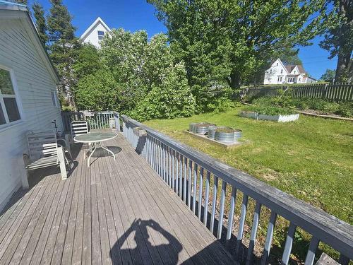 3 Beacon Street, Amherst, NS 