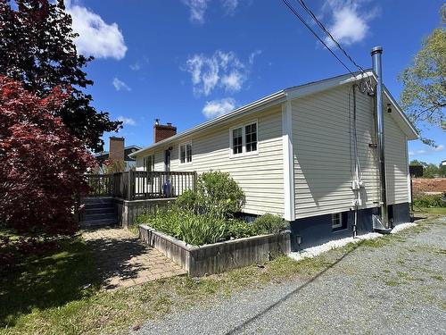 17 Alderney Drive, Enfield, NS 