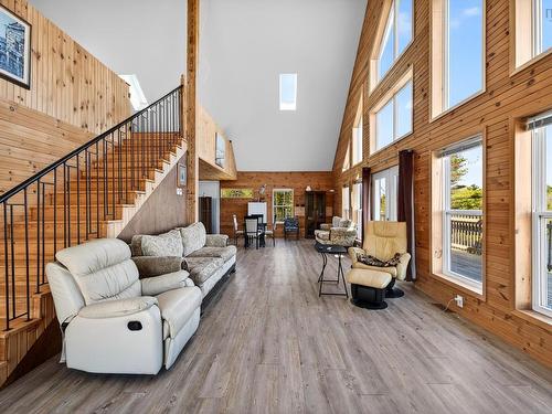 855 Highway 368, Streets Ridge, NS 