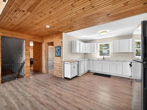 855 Highway 368, Streets Ridge, NS 