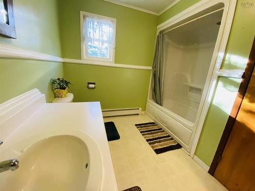 66 Ingrahams Lane, Westmount, NS 