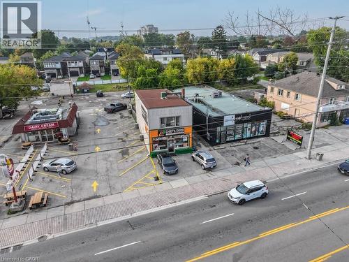 723 Lakeshore Road E, Mississauga, ON 
