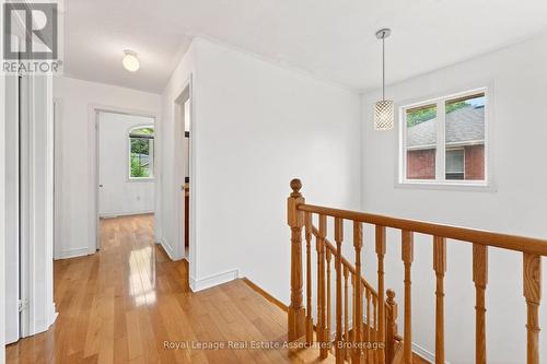 34 Bloom Crescent, Barrie, ON 