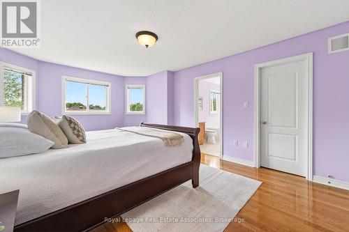 34 Bloom Crescent, Barrie, ON 
