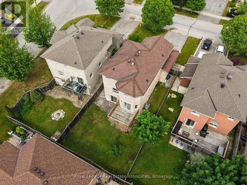 34 Bloom Crescent, Barrie, ON 