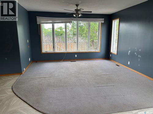 1012 Stadacona Street E, Moose Jaw, SK 