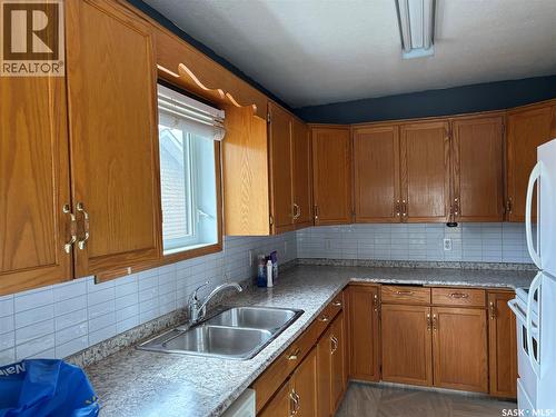 1012 Stadacona Street E, Moose Jaw, SK 