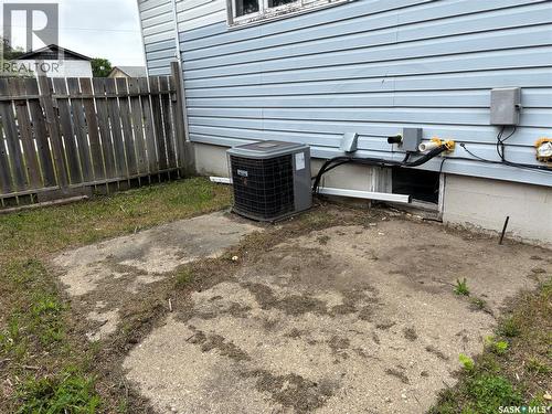 1012 Stadacona Street E, Moose Jaw, SK 