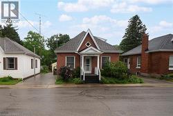 22 LAWRENCE Street Brantford, ON N3R 1A7