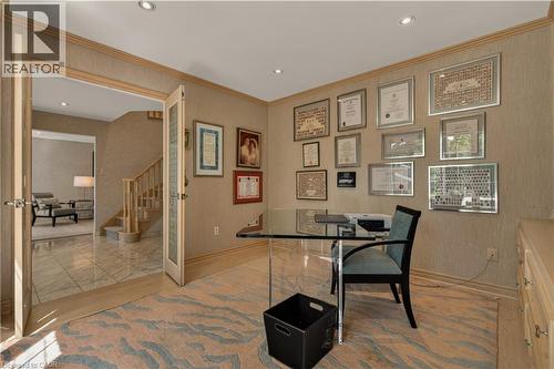 23 Lantern Lane, Dundas, ON 